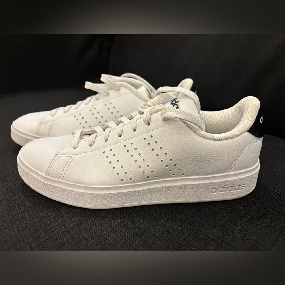 Adidas Advantage 2.0 Men’s White Sneakers Sz 7